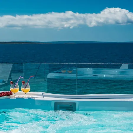 Breathtaking Sea View Luxury Penthouse Apartment Mandre