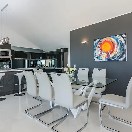 Breathtaking Sea View Luxury Penthouse
