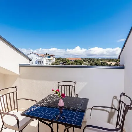 Breathtaking Sea View Luxury Penthouse Apartment Mandre