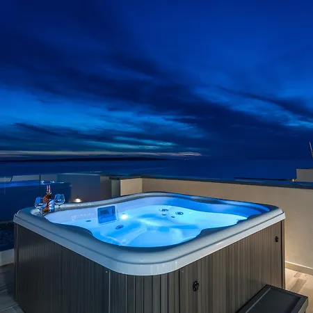 Breathtaking Sea View Luxury Penthouse Mandre